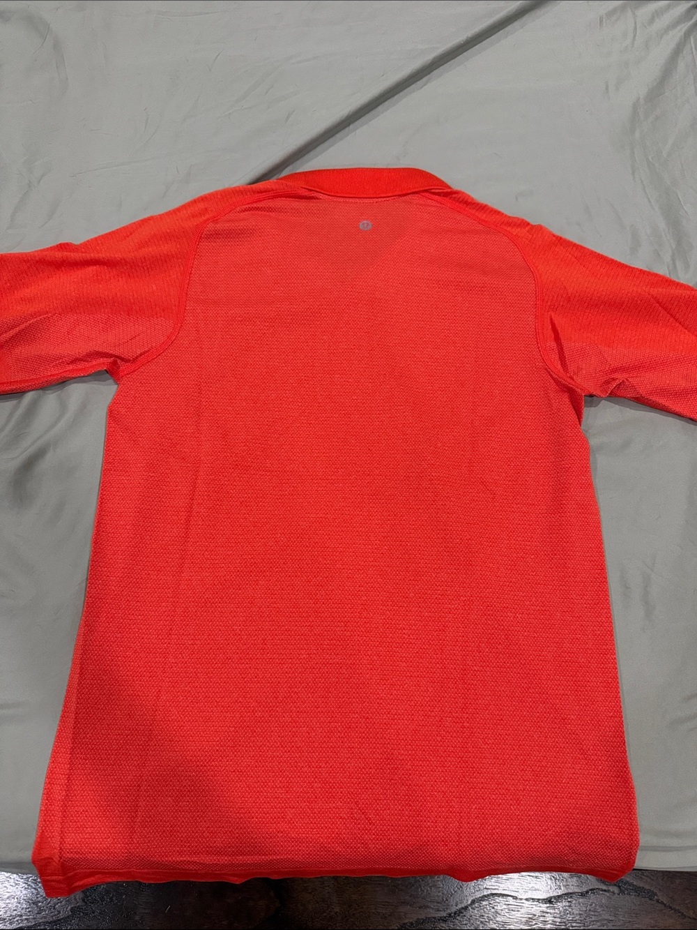 Lululemon men’s metal vent tech polo shirt small orange - Picture 3 of 6